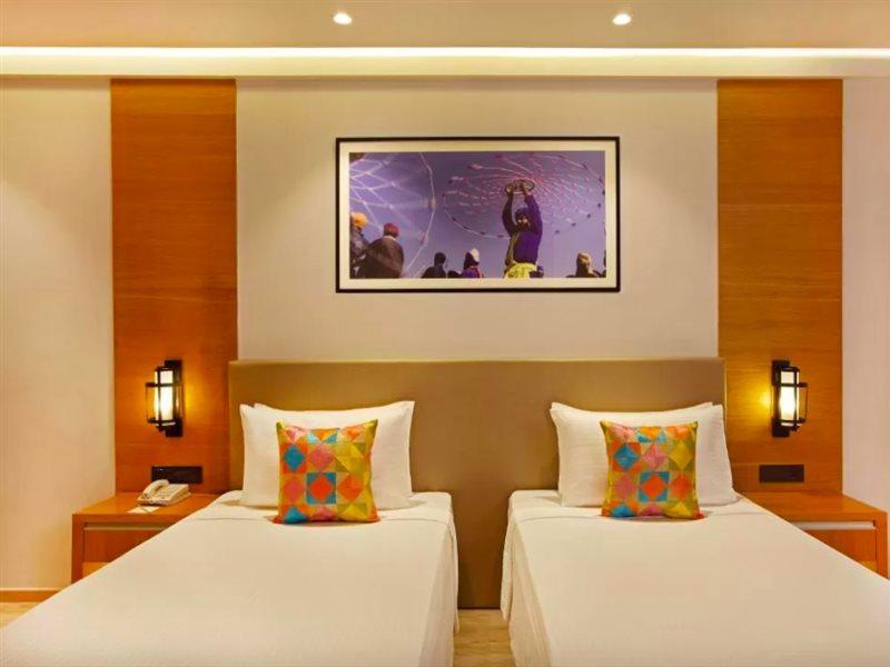 Country Inn Premier Amritsar, 10 Min From Golden Temple Екстериор снимка
