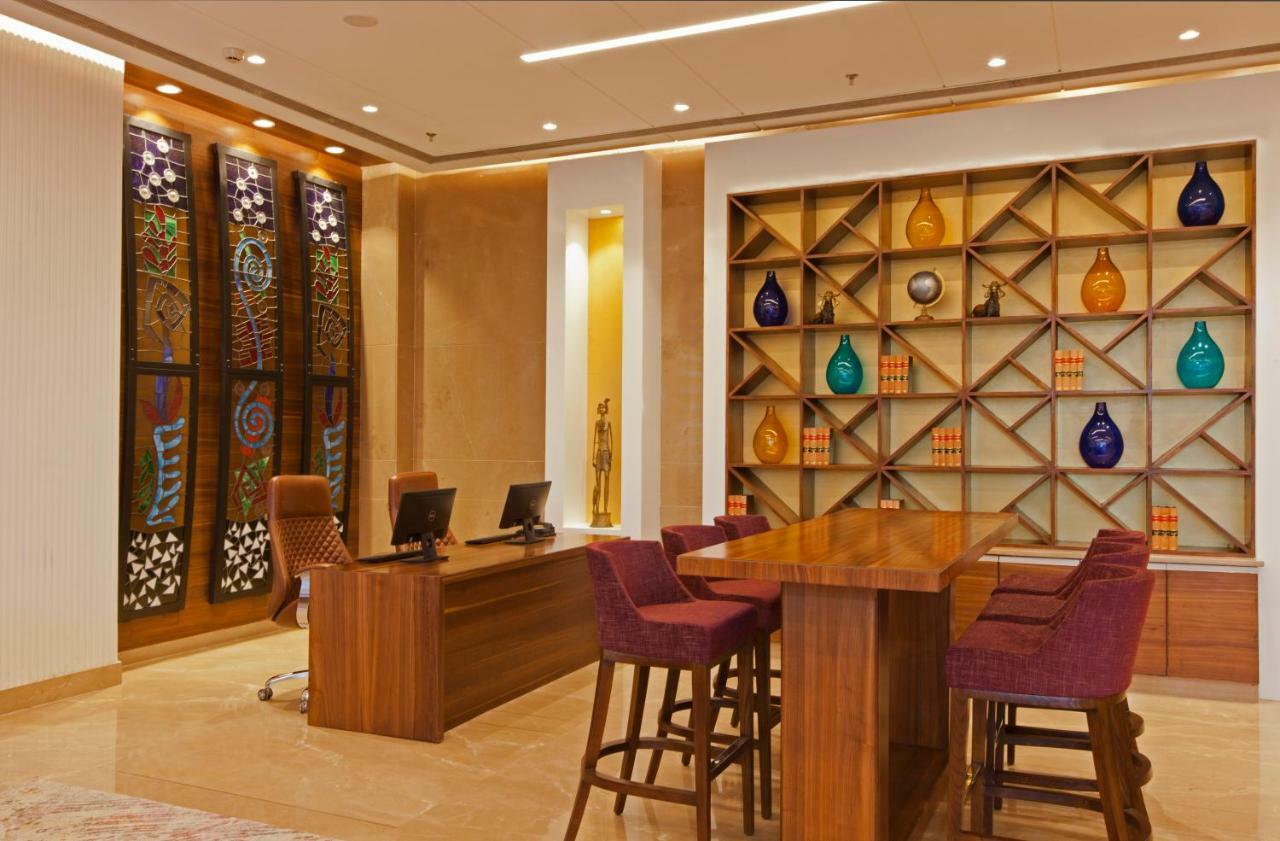 Country Inn Premier Amritsar, 10 Min From Golden Temple Екстериор снимка